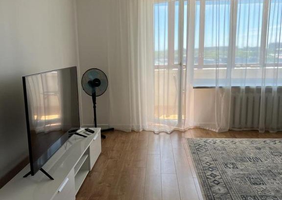 Lasnamae Apartment | Kadriorg apartment