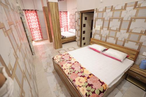 Mathura House | Kalindi Blessings Deluxe Guest House