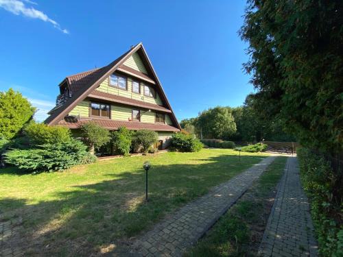 Brochow Ski Chalet | Kampinówka