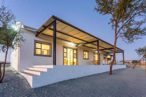 Oudtshoorn Apartment | Karoo Lavender