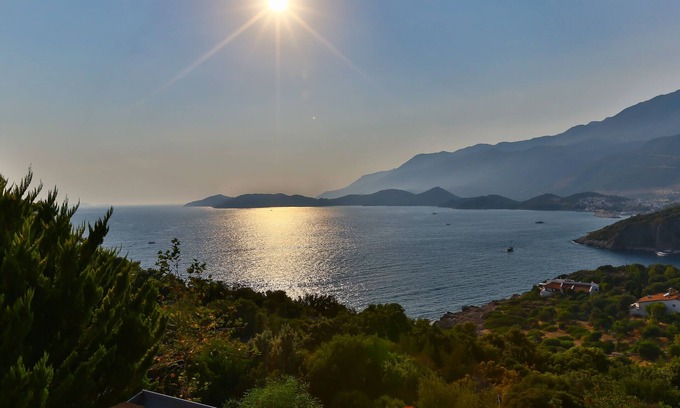 Kas Apartment | Kas Holiday Rental with Stunning Sea View and Swimming Pool (6 people)