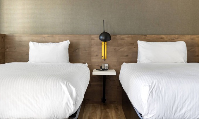 Beresford Park Apartment | Kasa The Catrina | Explore Hillsdale Shopping Center in San Mateo