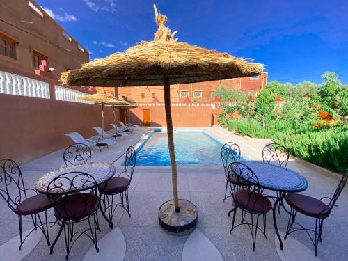 Souk Lakhmis Dades House | Kasbah Tussna