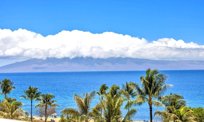 Kaanapali Condo | KBM Resorts | Spacious 4-Bedroom Honua Kai Collection | Multi Unit Listing | Same Floor | Ocean Views + 2 Free Rental Cars! HKH-516/50