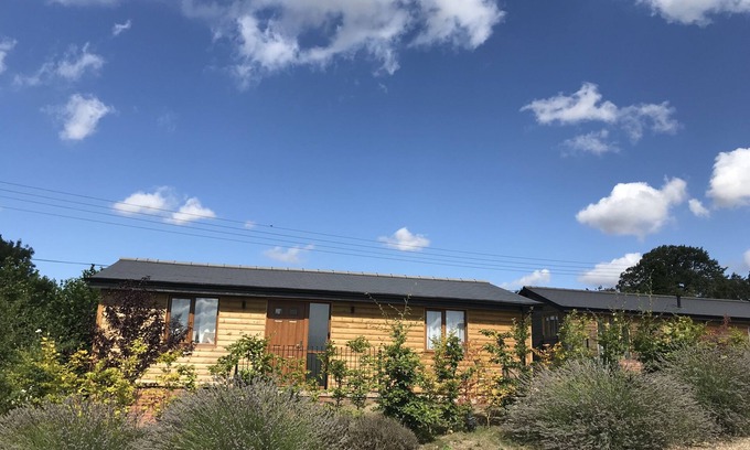 Maidstone Cabin | Keepers Retreat two bedroom log cabin situated on a working farm in Kent.