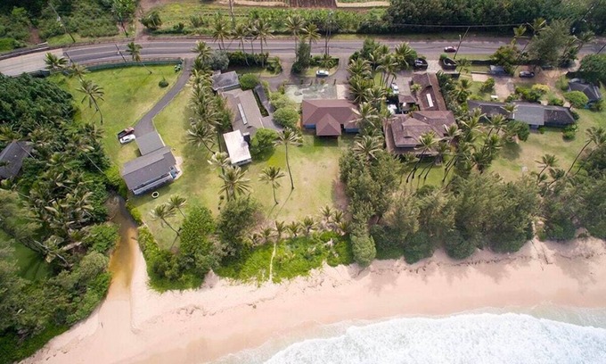 Laie House | Kekela Iki Beachfront- Semi-Private Beach, Jacuzzi