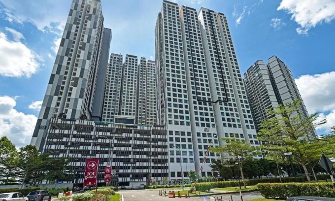 Kempas Apartment | Kempas Dsummit Residences by Antlerzone