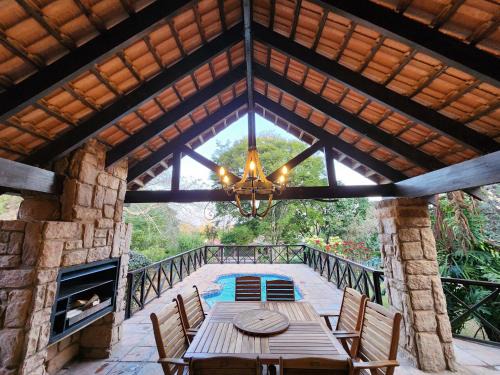 White River House | Kensington Lodge Golf Estate Villa - 17 Pinehurst Drive