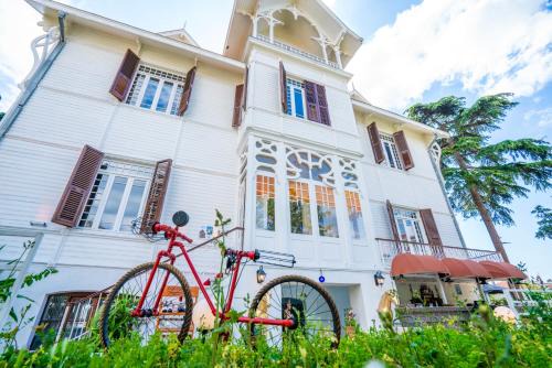 Adalar Hotel | Kensington Prince's Island Historical Mansion