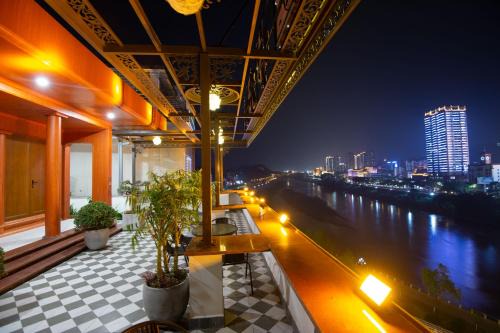 Lao Cai Hotel | Khách sạn Việt Trung