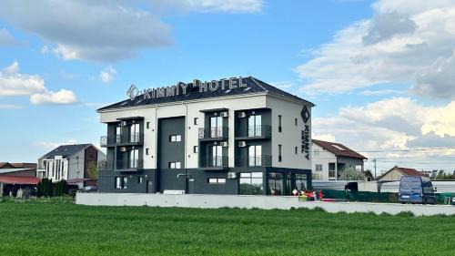 Belgrade Hotel | KIMMIY Attic Rooms near Belgrade Airport
