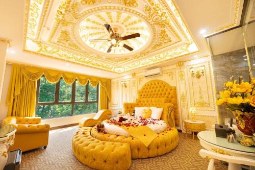 Hoang Mai Hotel | King's Hotel Linh Đàm 1