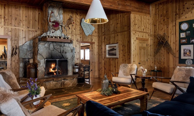 Victor Cabin | King Twin Cabin at Moose Creek Ranch