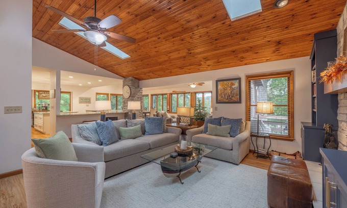 Innsbrook House | Kinsey Cove by Innsbrook Vacations!