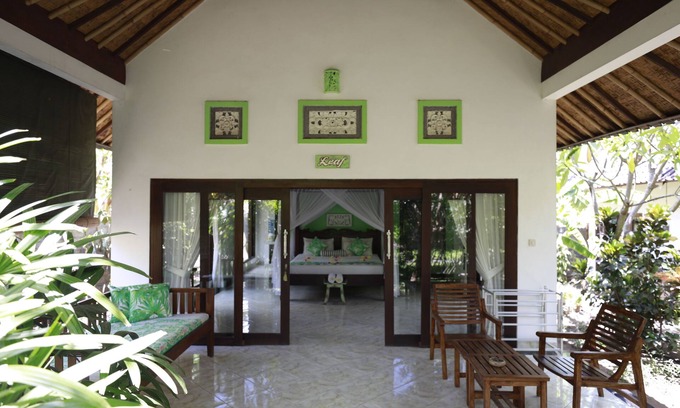Purwakerti House | Kirana Homestay - Leaf Bungalow