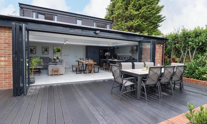 Little Missenden House | Kite View Cottage