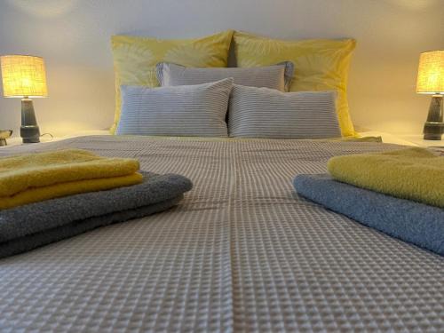 Bad Muskau Apartment | Kleine hübsche Unterkunft in Bad Muskau im EG, Nähe Schloss, Waldeisenbahn, Hermansbad, UNESCO Geopark, Nähe polnischer Markt, Top Lage für Ausflugsziele zum Wandern oder Radfahren