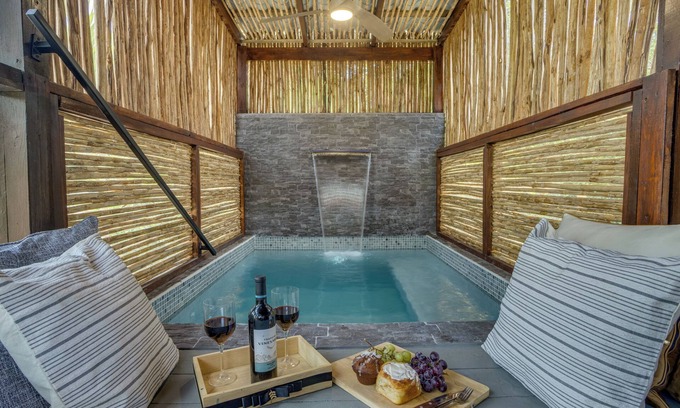 Placencia Villa | Kmar Villas