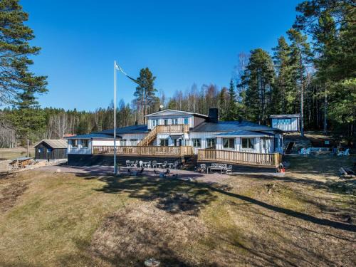 Ostankarr Bed & Breakfast | Kolmårdsgården B&B
