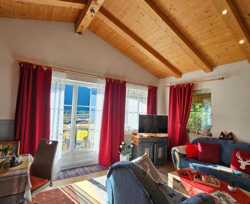 Hoefen Apartment | Komfort-Ferienwohnung Südbalkon, WOHNZIMMER, 2 Schlafzimmer, ruhige Lage - TIROL