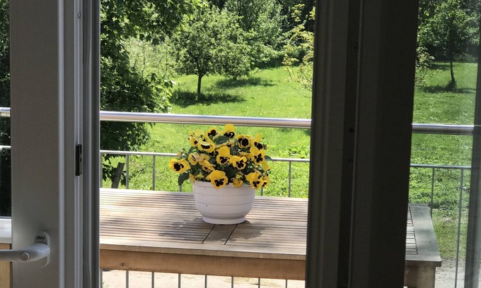 Haby Apartment | Komfortwohnung Noor 75qm mit Schlafzimmer u. Studio im Dachgeschoss