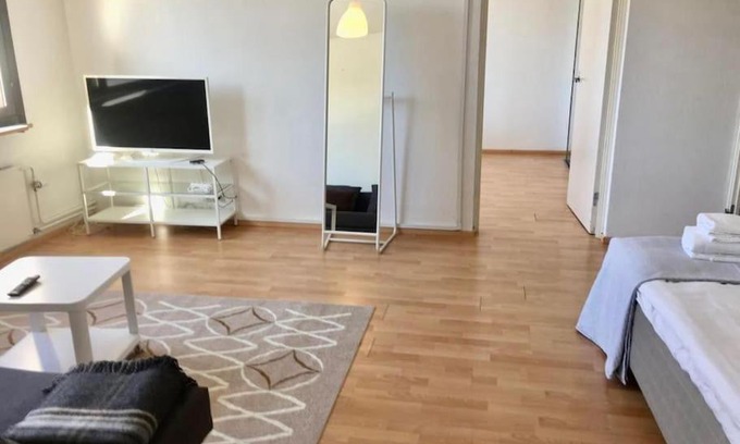 Keskinen District Apartment | Kotimaailma - Kolmio Koskelassa, Käpylän lähellä Helsingissä