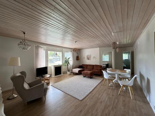 Kokkola Apartment | Kotimaailma - Talo rauhallisella alueella #23