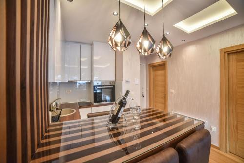 Zlatibor Apartment | KRALJ LUX in Balkan Hill Two