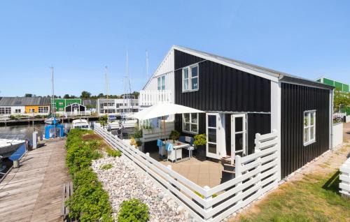 Øer Strand House | Krebsen 617