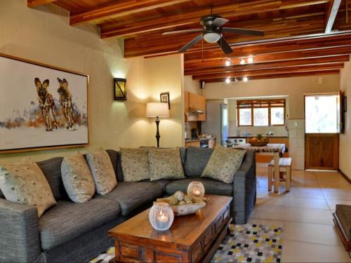 Hazyview Apartment | Kruger Park Lodge - Modern Unit 225B