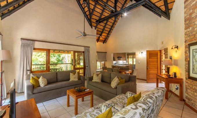 Hazyview Cabin | Kruger Park Lodge Unit No 252 with private pool