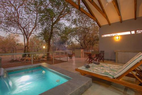 Marloth Park Villa | Kruger's Keep - Luxury Couples Haven