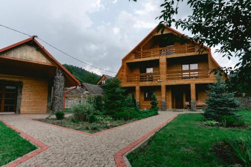 Yaremche House | Kryvyi brid