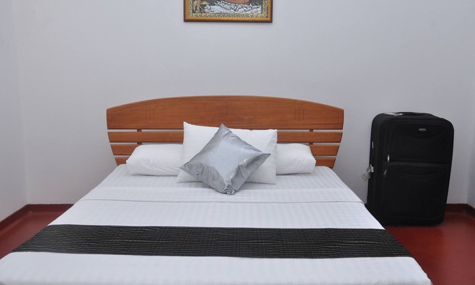 Gonagala Hotel | Kurumba Hills