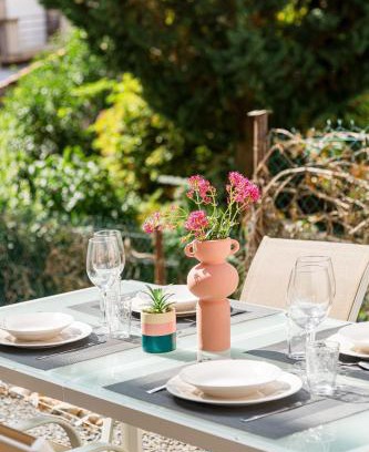 Saint-Just-Saint-Rambert Apartment | Léna 2 chambres Jardin- climatisation Netflix