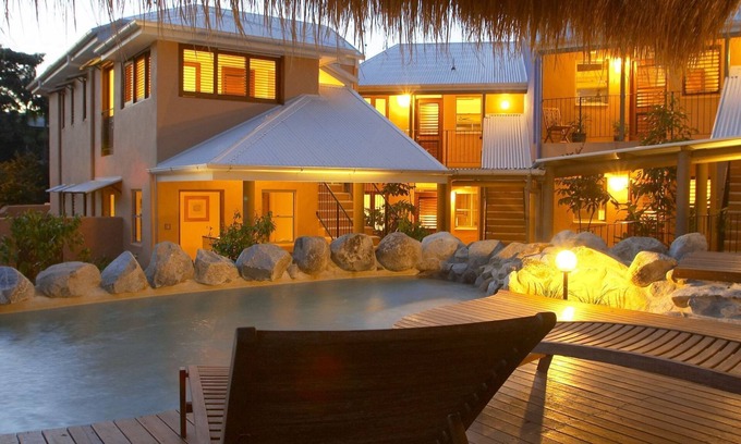 Noosa Heads Apartment | L'Auberge Noosa No3 - Romatic Luxury Getaway