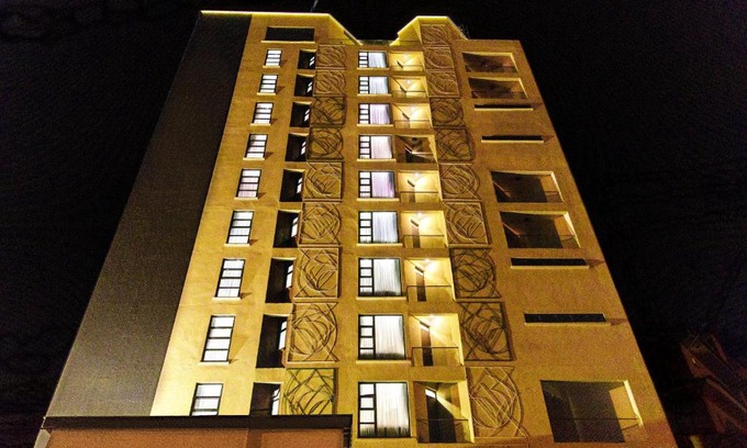 Nairobi Apartment | L'Aziz Suites