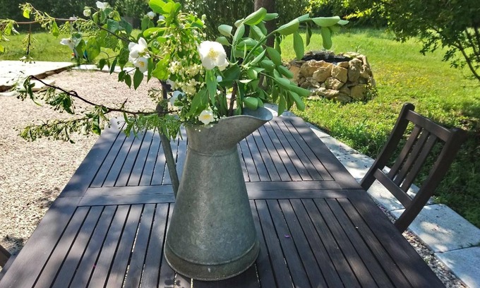 Uchaud Bed & Breakfast | L'Esperluette
