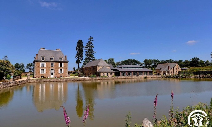 Mezieres-sur-Couesnon House | L'etang - Mezieres SUR Couesnon