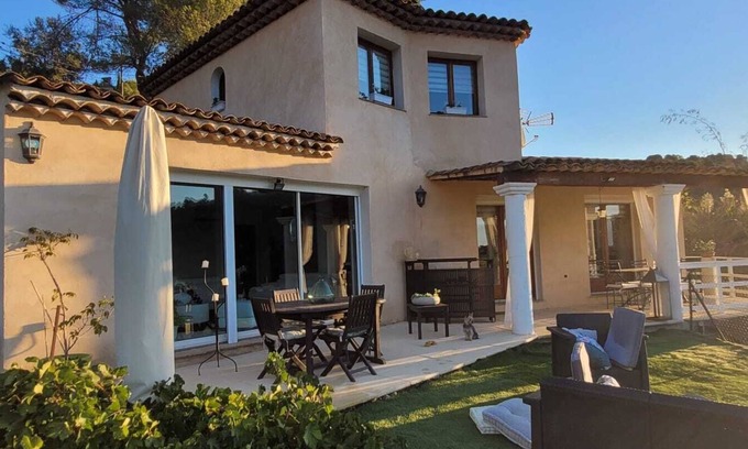 Nice Villa | L'etoile de Nice et son Chalet