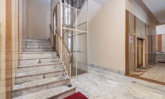 Lingotto Apartment | L'orizzonte con vista sulla collina