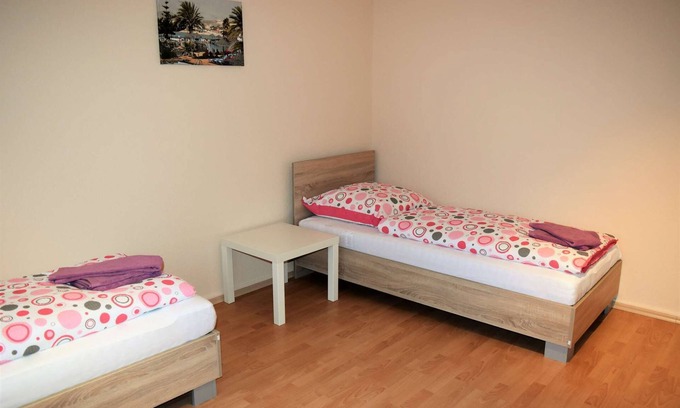 Leverkusen Apartment | L06 Apartment Leverkusen Schlebusch