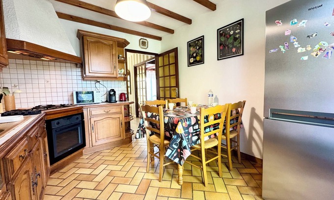 Marck House | La Baraque de Papi - Spacious detached house - Private garden