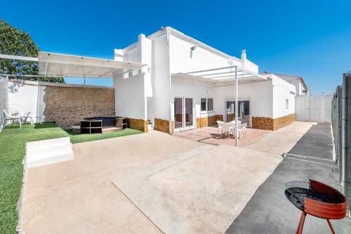 Catadau House | La Bombonera I