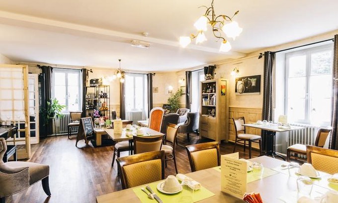 Nouzerines Hotel | La Bonne Auberge