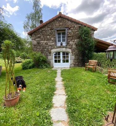 Chenereilles House | La Borie Maisonnette de Charme en Pierres 80m2