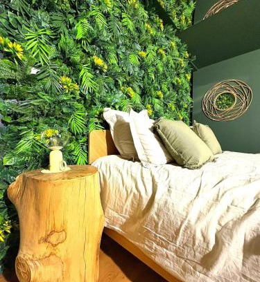 Villefranche-sur-Saone Apartment | La Cachette Sauvage au cœur de Villefranche