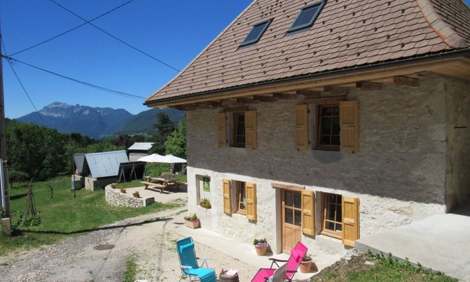 Entremont-le-Vieux House | LA Cartusienne - Entremont LE Vieux