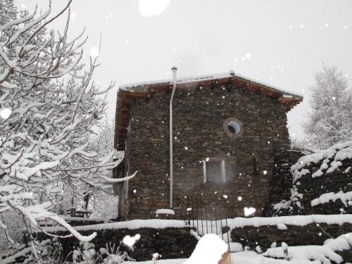 Guejar Sierra Ski Chalet | La Casa del Nogal