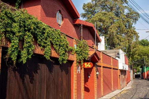 Coyoacan Hotel | La Casita de Coyoacán